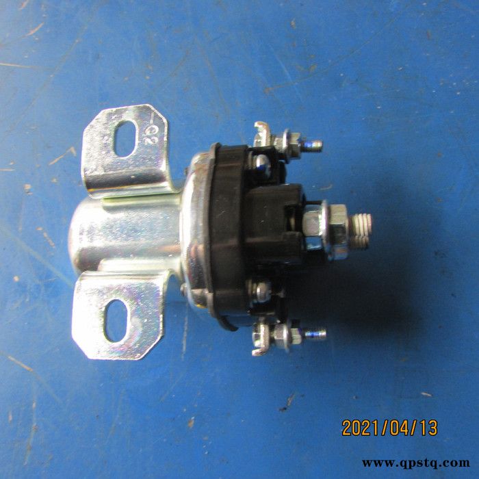 供应徐工压路机电器配件803688983 SW030Q3162-000000 继电器总成图2