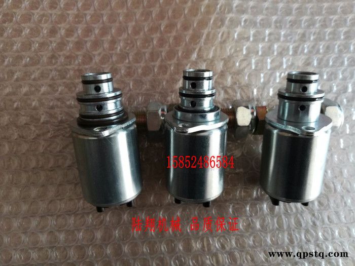 徐工XSM220振动压路机变速箱油泵 变速泵 行走泵 配件 厂家 售后 维修图3