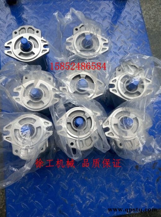 徐工压路机变速泵 压路机转向泵 行走泵 变速箱油泵 方向泵 转向助力泵 配件 厂家 售后 维修图2