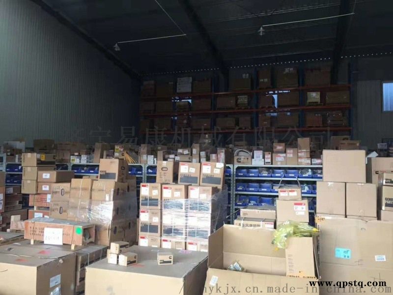 康明斯排气管螺栓3052198 QSX15发动机图2