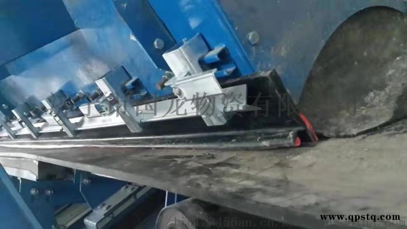 防溢裙板夹持器 不锈钢材质 T型螺栓图4