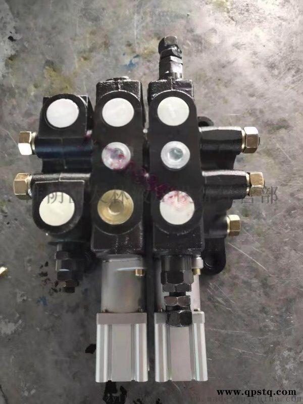 工程自卸车两联双气控手动多路液压换向阀升降控制器图2