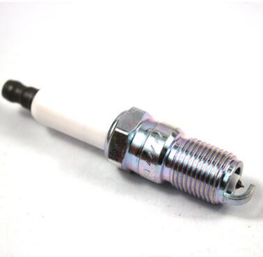 跨境供应铱金火花塞ILZNAR8A7G 91924适用于蒙迪欧翼虎福克斯1.5T图2