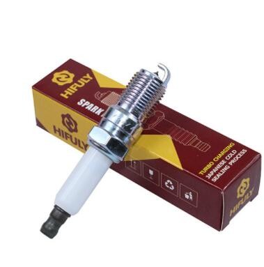 铱铂金火花塞SILKR8B8DS 95705适用于哈佛H5昂科拉奔驰图3