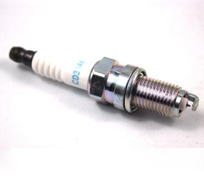 跨境供应镍铂金火花塞BBKR6EQUP 适用于 宾利雅致 6.8T图2