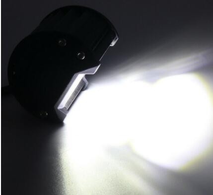 LED汽车灯三目款 20LED外置辅助检修4寸60W工作灯 越野车改装射灯图2