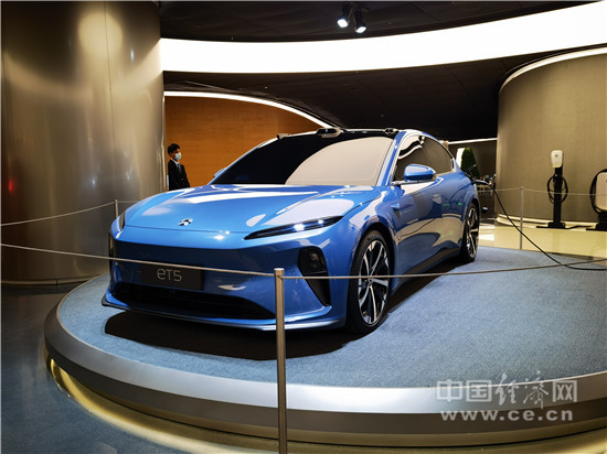 大浪淘沙、历经蜕变，造车新势力“十年而立”